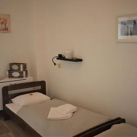 Apartment Pod Vodarenskou Vezi *