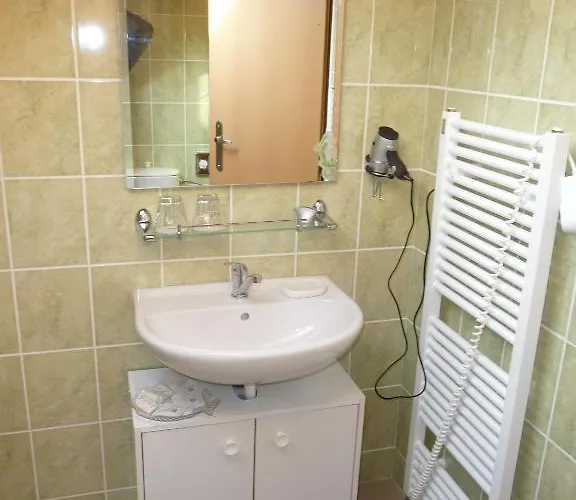 Pod Vodárenskou Věží *
